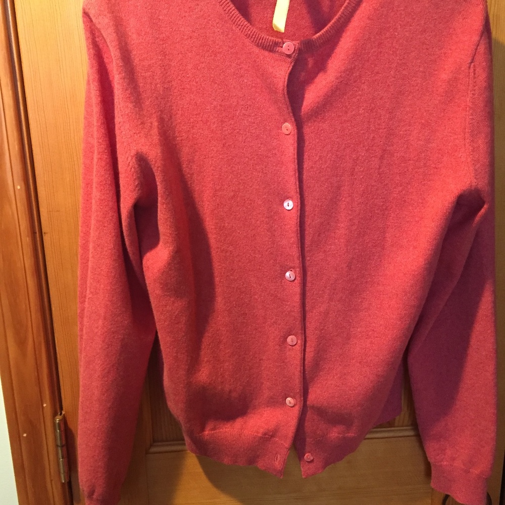 TSE Cashmere Cardigan in Coral